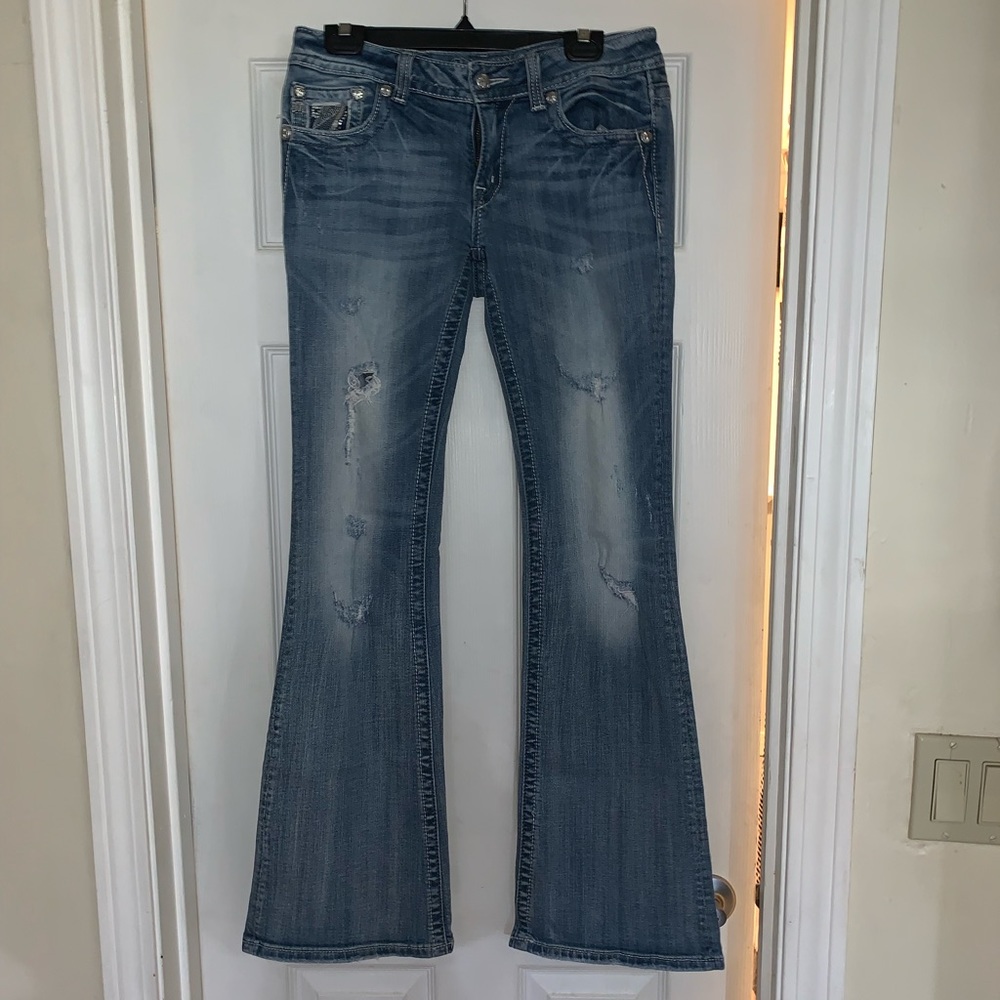 Miss Me medium blue color jeans Flare leg size 29w x 35 inseam